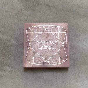 Winky Lux Highlighter
